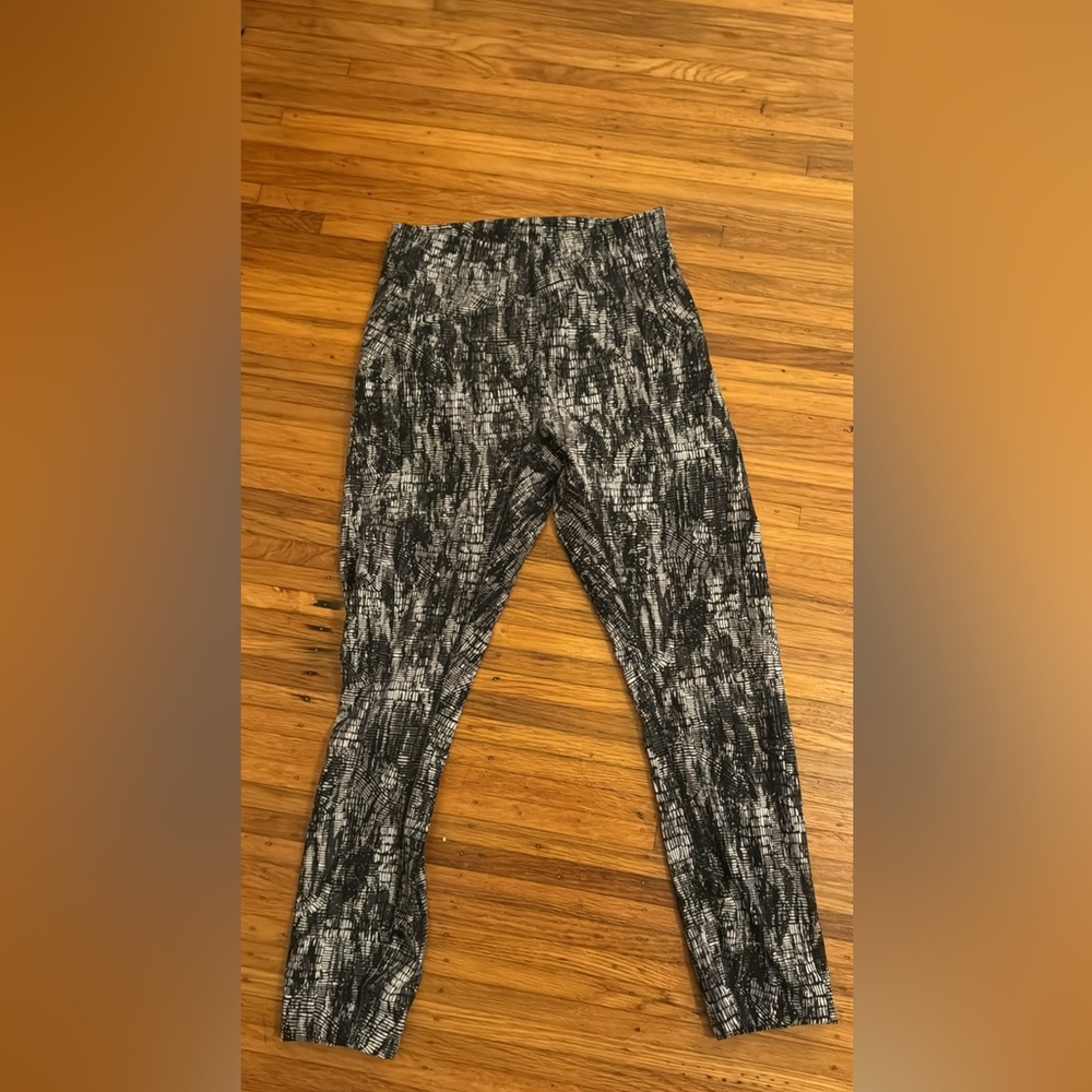 Lululemon Align 25 inch Leggings size 4